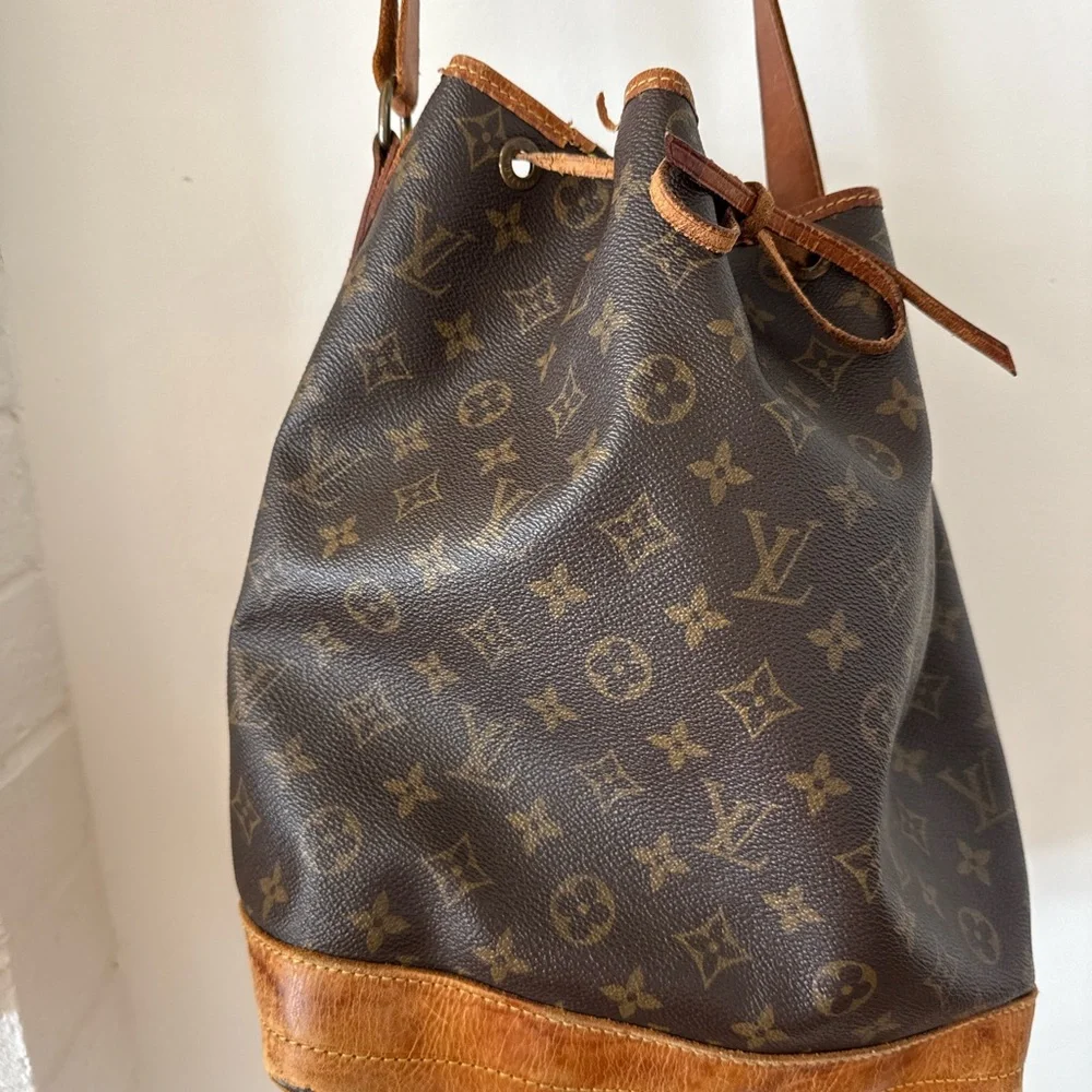 Louis Vuitton Brown Monogram Drawstring Bag - Picture 2 of 7